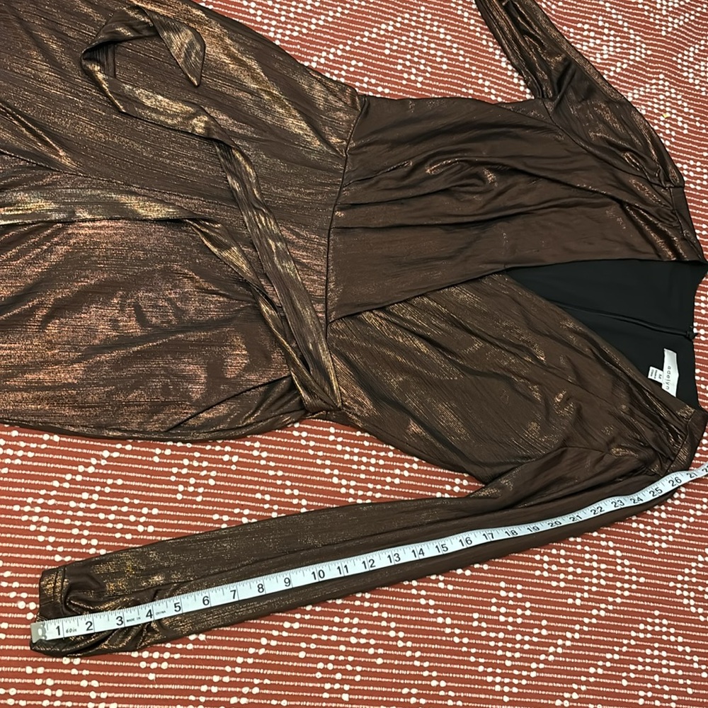 Adelyn Rae Lexi Metallic Jumpsuit Size M GUC - Picture 13 of 16